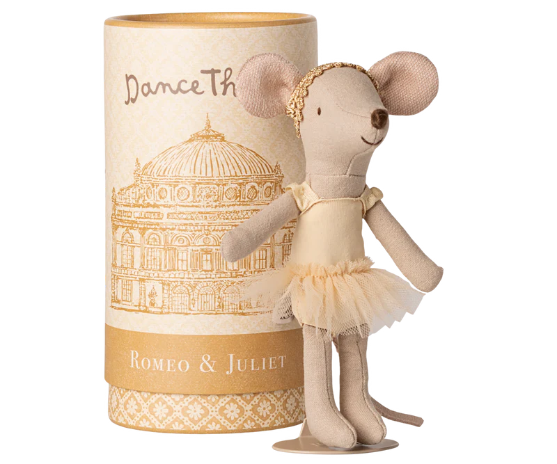 Ballet dancer mouse, Big sister