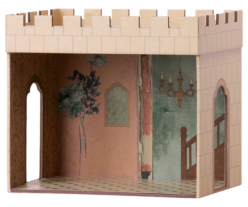 Castle Hall, Mouse