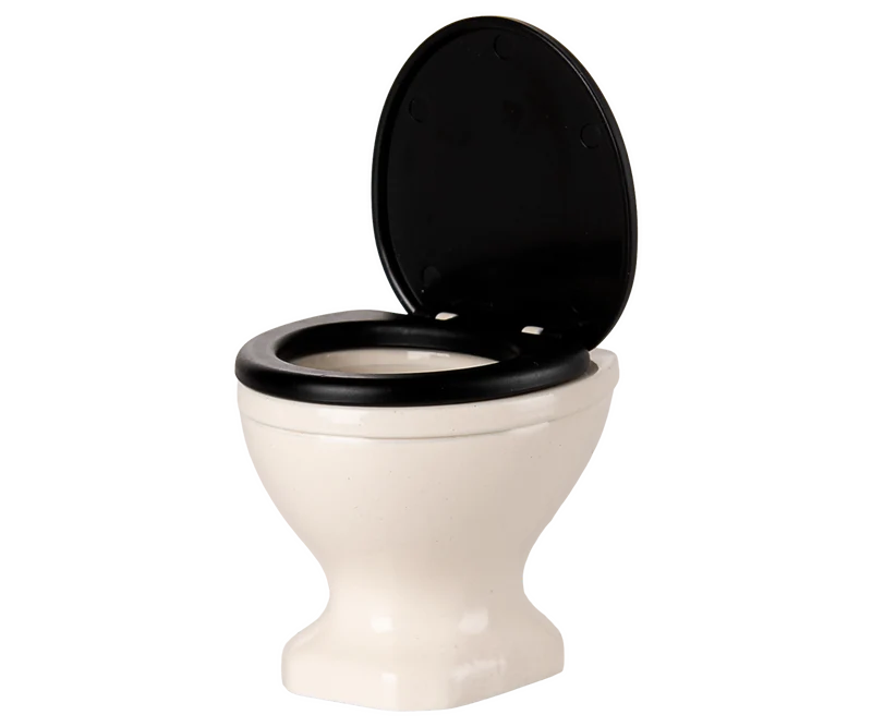 Water Closet, Mouse