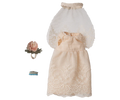 Wedding dress, Mum mouse