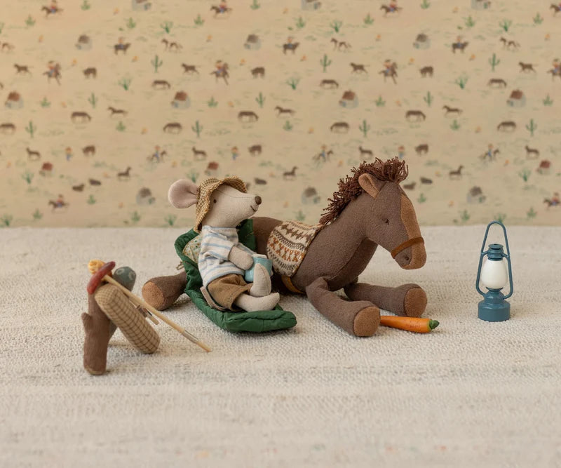 Pony, Small