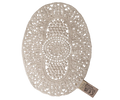 Lace rug, Mouse