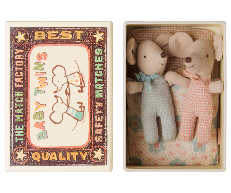 Twins, Baby mice in matchbox - Checker